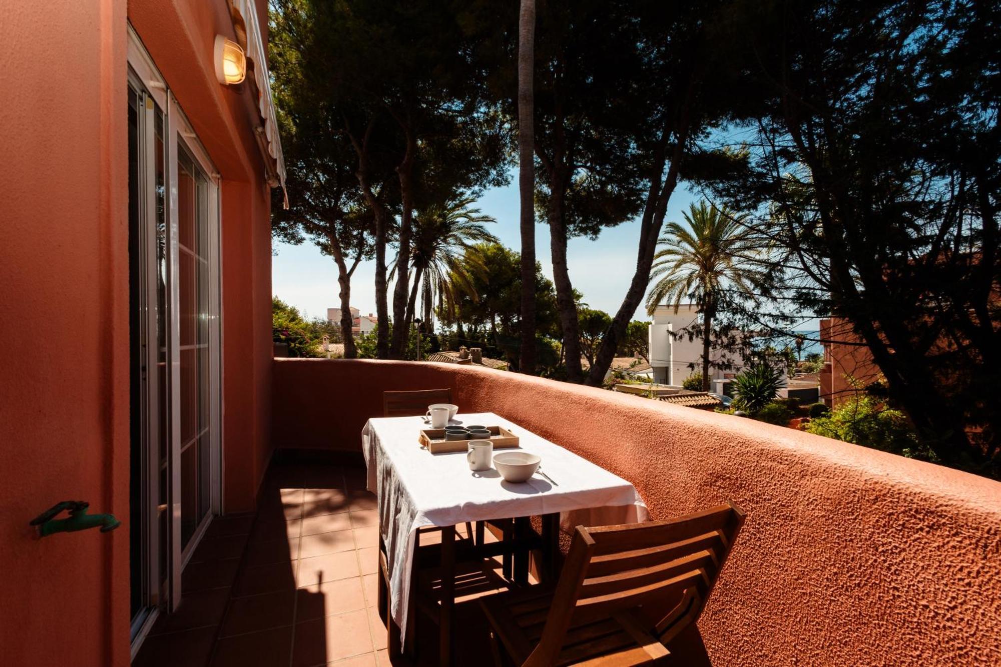 Apartemen 2 Bedroom Front Line Flat In Costabella, Marbella, Marbella